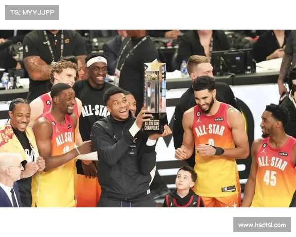 162分!全明星赛?NO!NBA史上最假1分46秒,球迷狂嘘啊 162分!全明星赛?NO!NBA史上最假1分46秒,球迷狂嘘啊